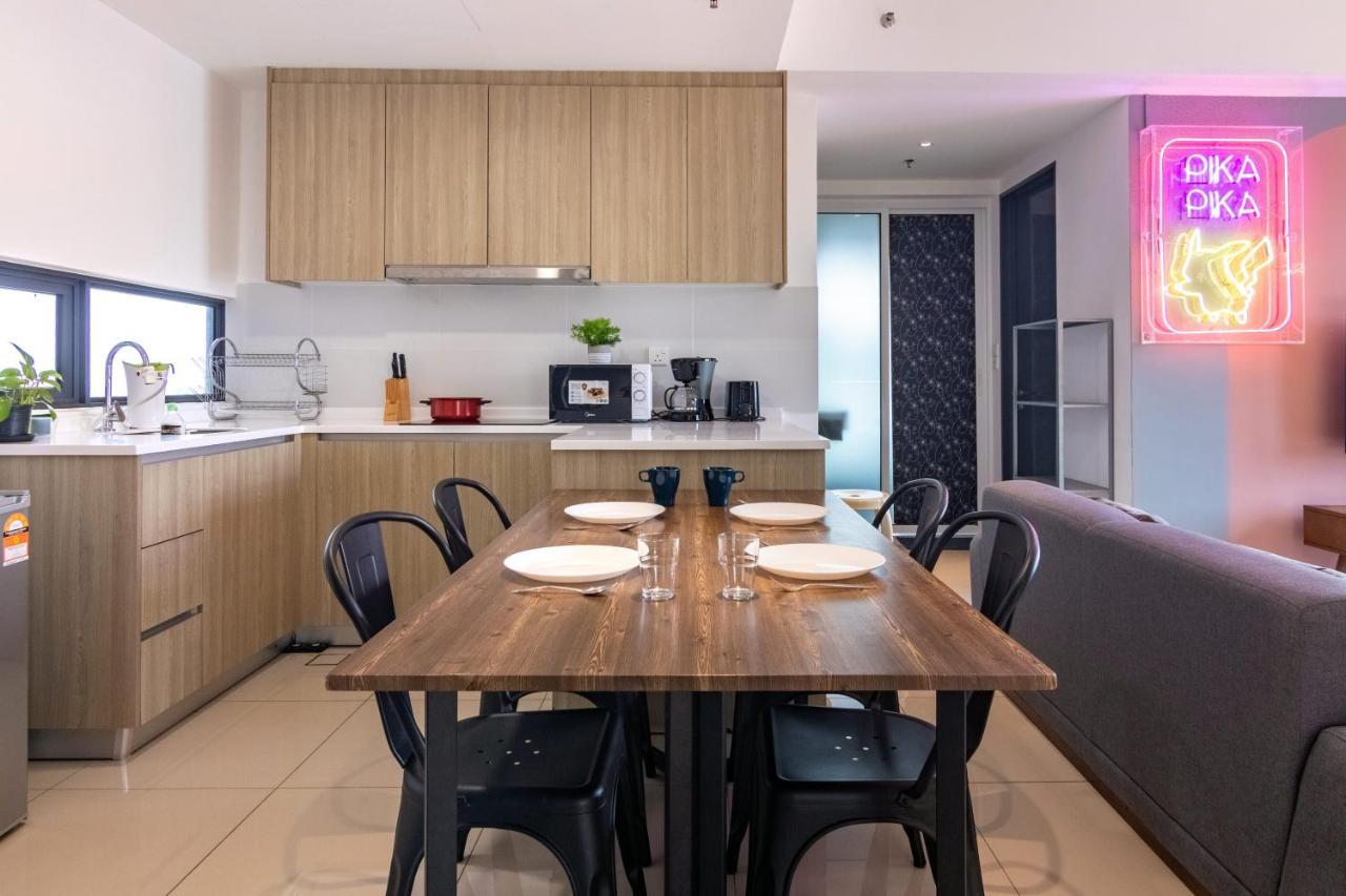 Tropicana 218 Macalister X Airlevate Suites Джорджтаун Екстер'єр фото