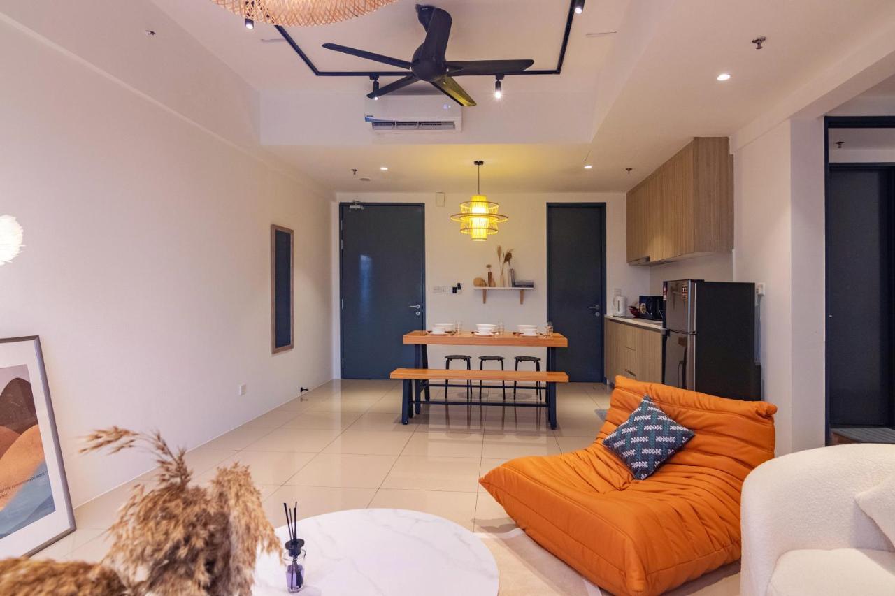 Tropicana 218 Macalister X Airlevate Suites Джорджтаун Екстер'єр фото